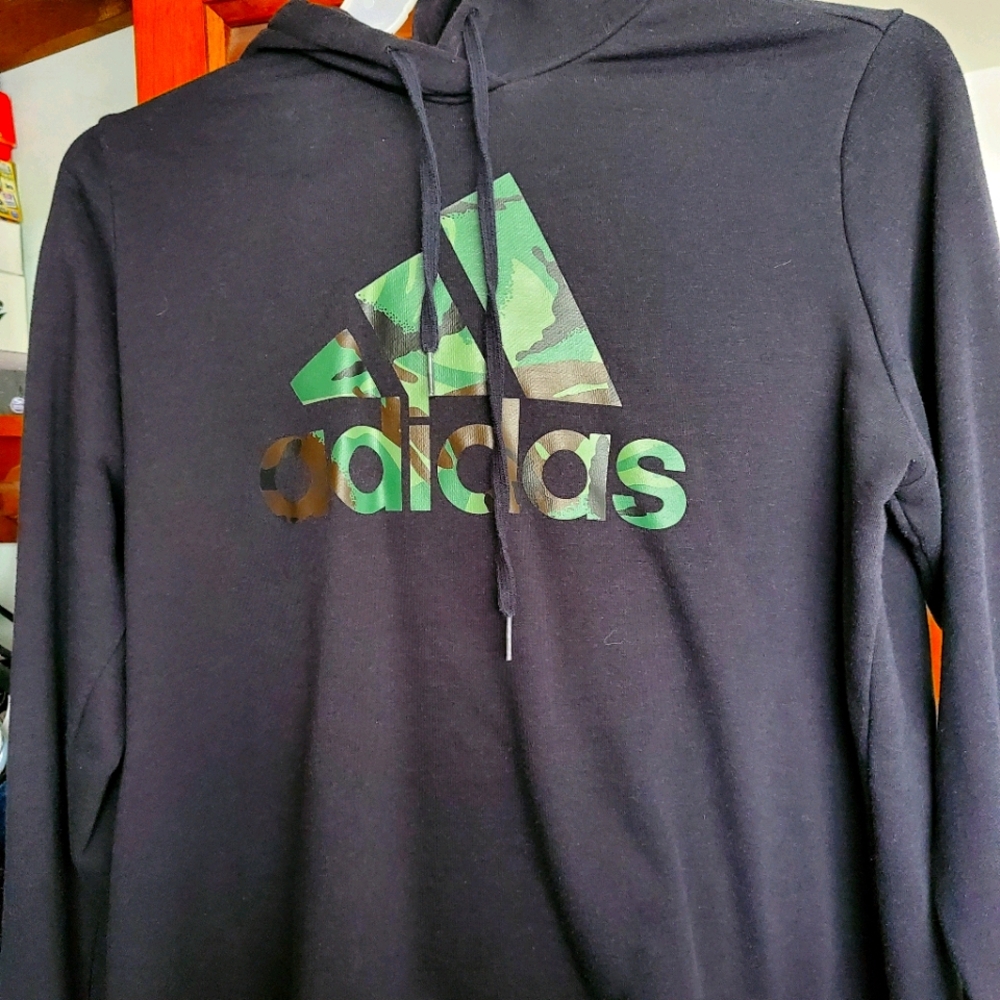 1x womens Adidas hoodie